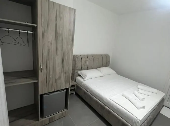 Rreze Dielli Влёра